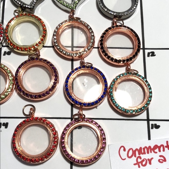 SL-#2.    Basic living story locket - Picture 6 of 11